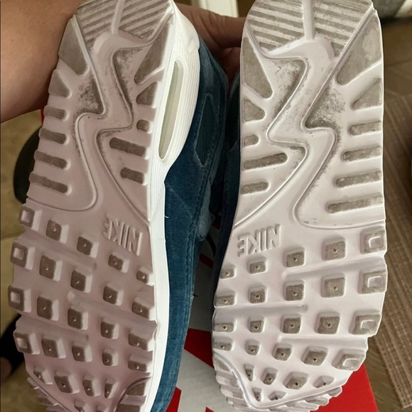 Nike Air Max 90’s Size 7.5 - Picture 3 of 4